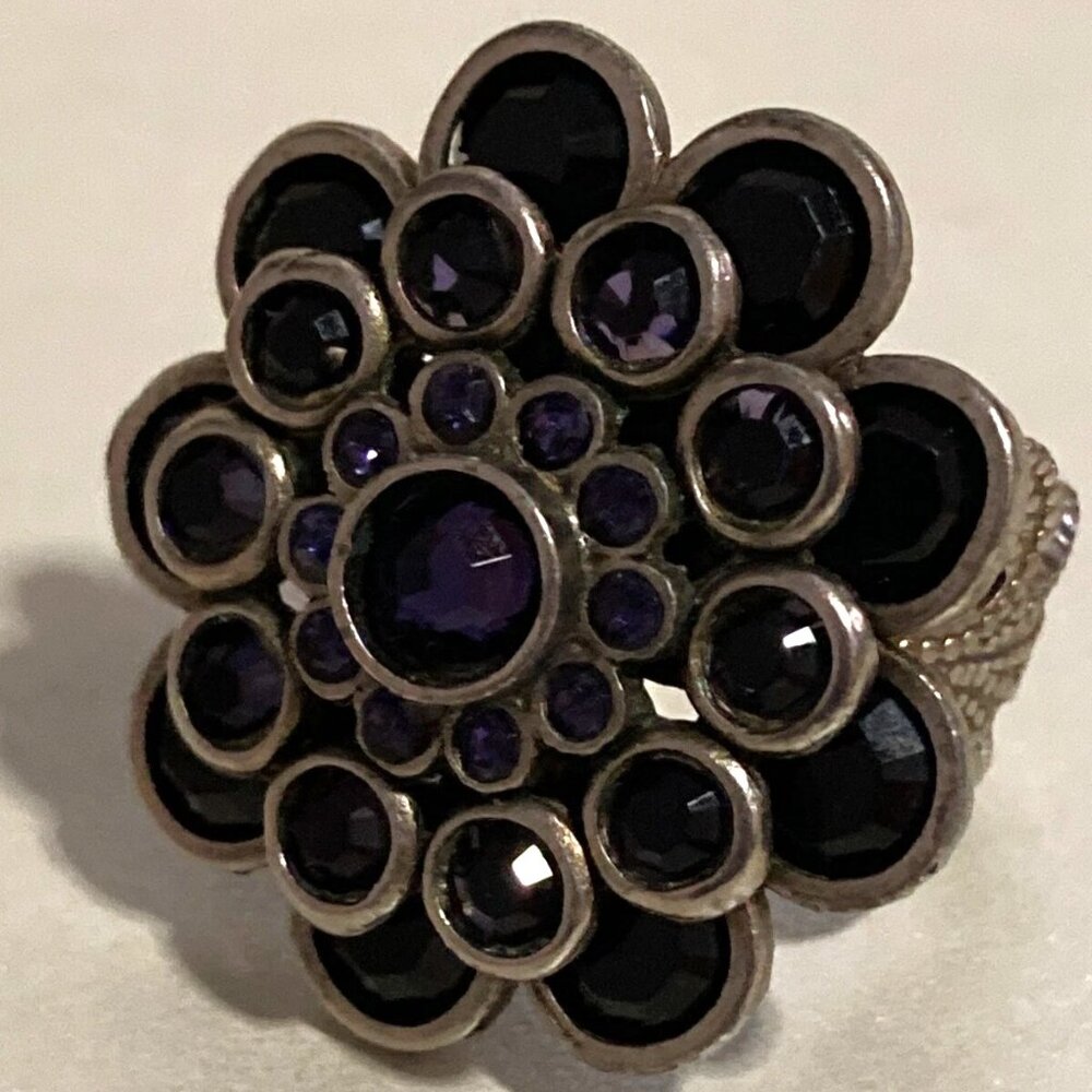 Vintage estate marked purple Crystal Sorrelli Adjustable Flower Statement ring